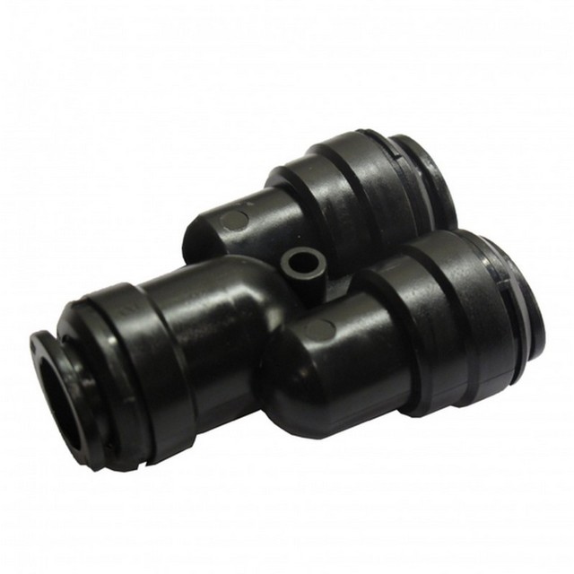 W4 Push Fit Two Way Adapter 12 mm