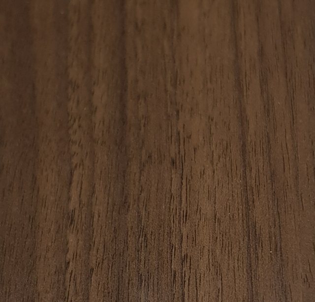 Gloss Walnut Vohringer Ply